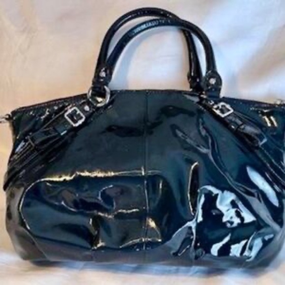 Coach Very Dark Blue Patent Leather Shoulder Bag with Dust Bag - Picture 6 of 9